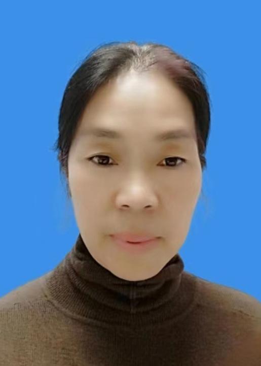 李芸