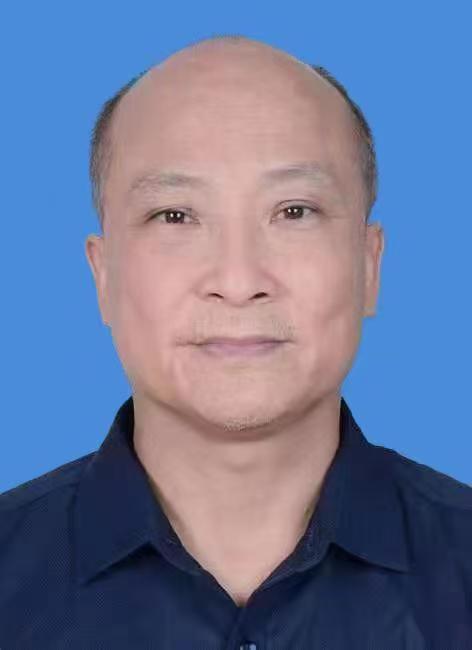 何卫忠
