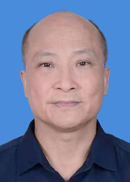 何卫忠