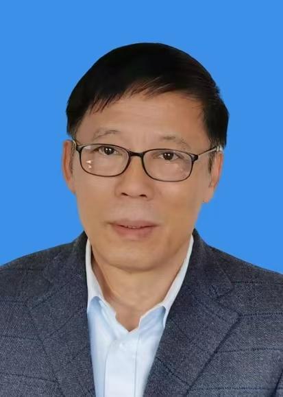 杨立